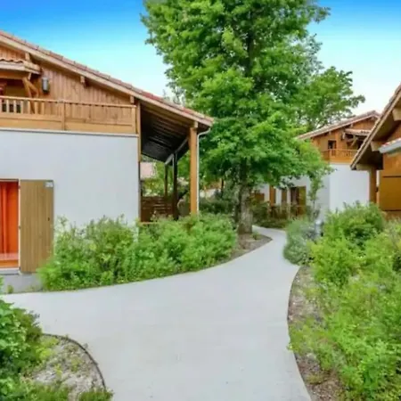 Apartment Au Bord Du